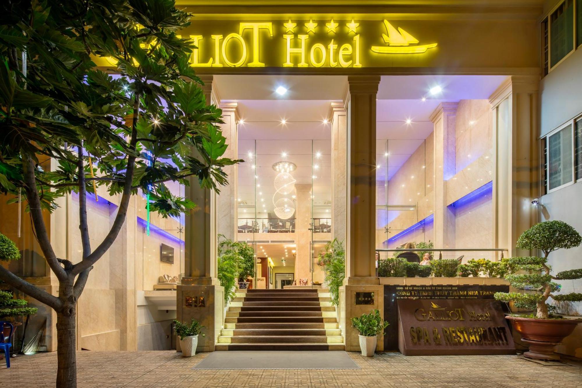 Galliot Hotel На Транг Екстериор снимка